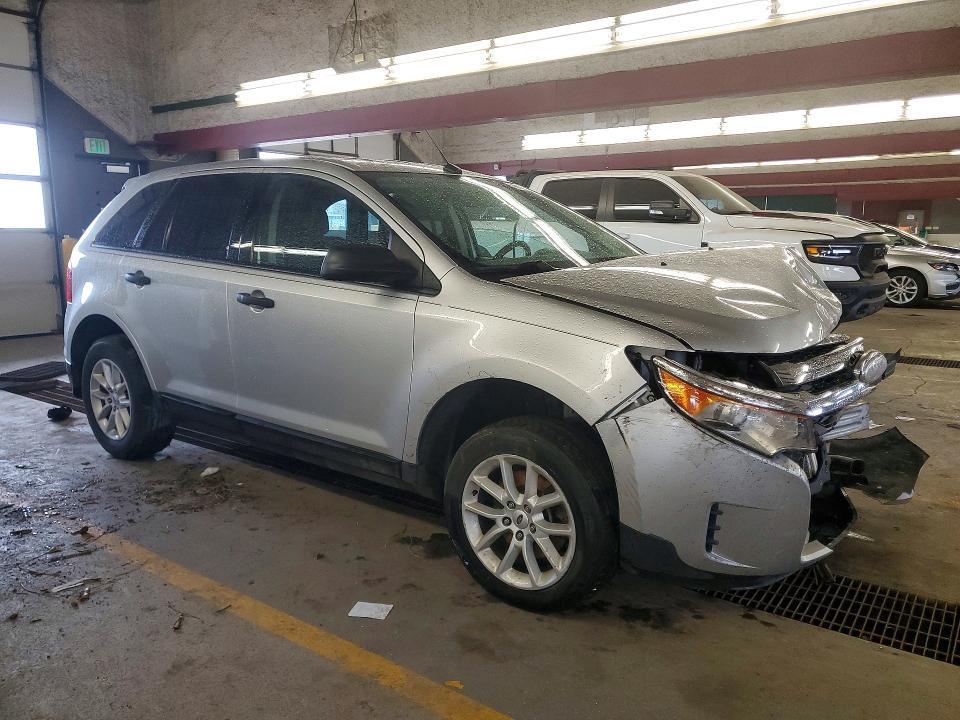 2013 Ford Edge SE