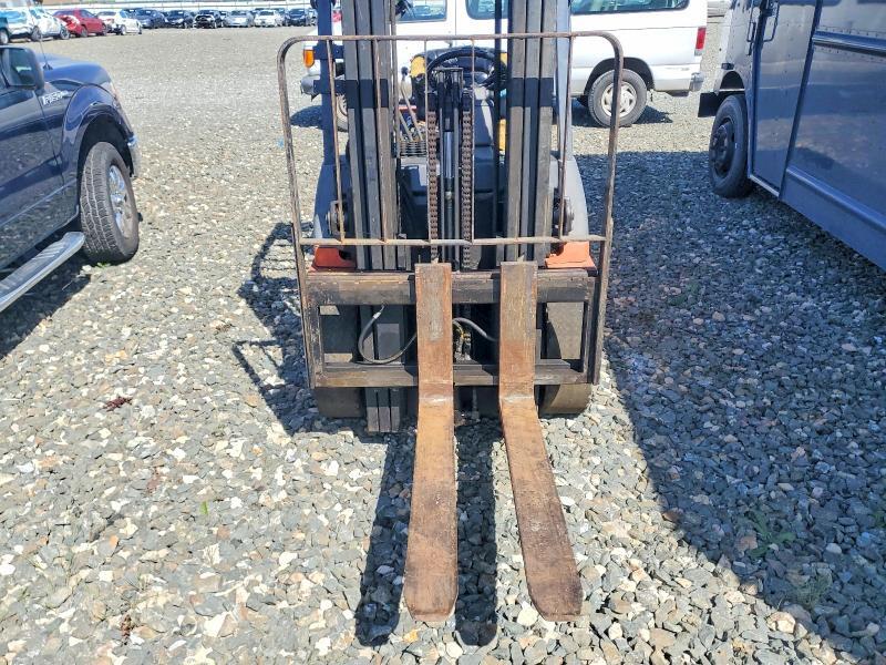 2001 Toyota 7FGU25 Forklift