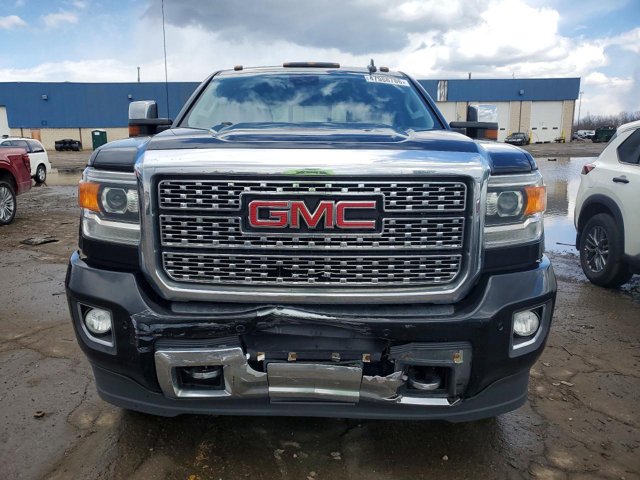 2018 GMC Sierra K2500 Denali