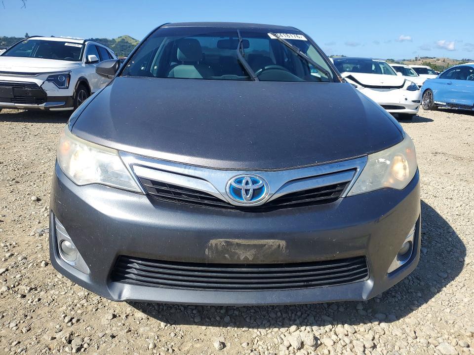 2013 Toyota Camry Hybrid xle