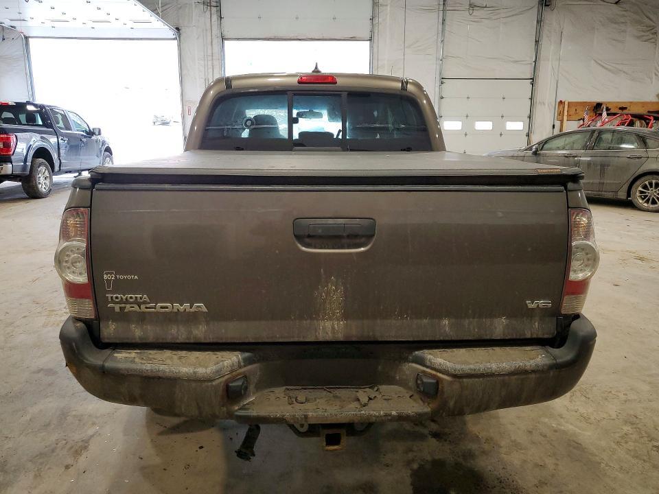 2015 Toyota Tacoma V6