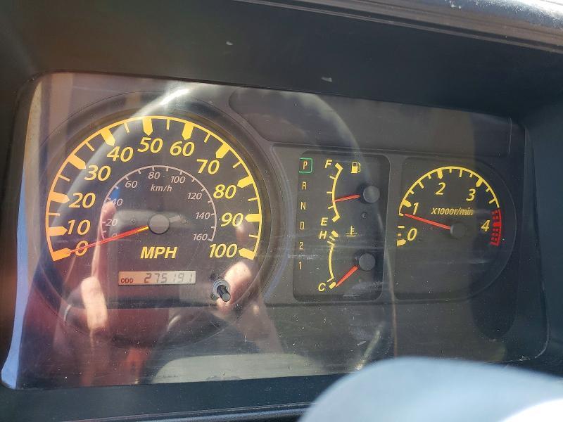 2006 Isuzu NPR