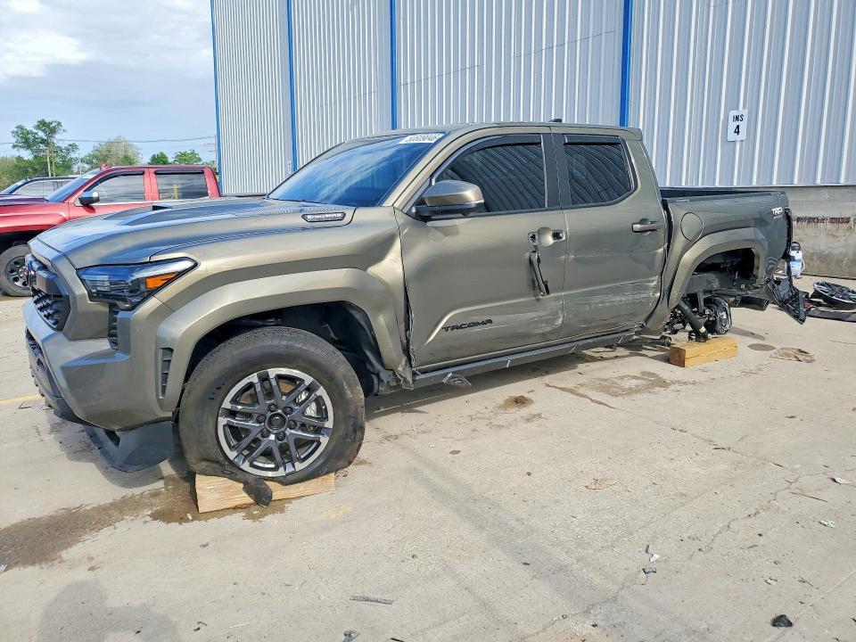 2025 Toyota Tacoma TRD Sport HV