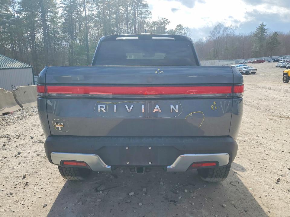 2022 Rivian R1T Launch Edition