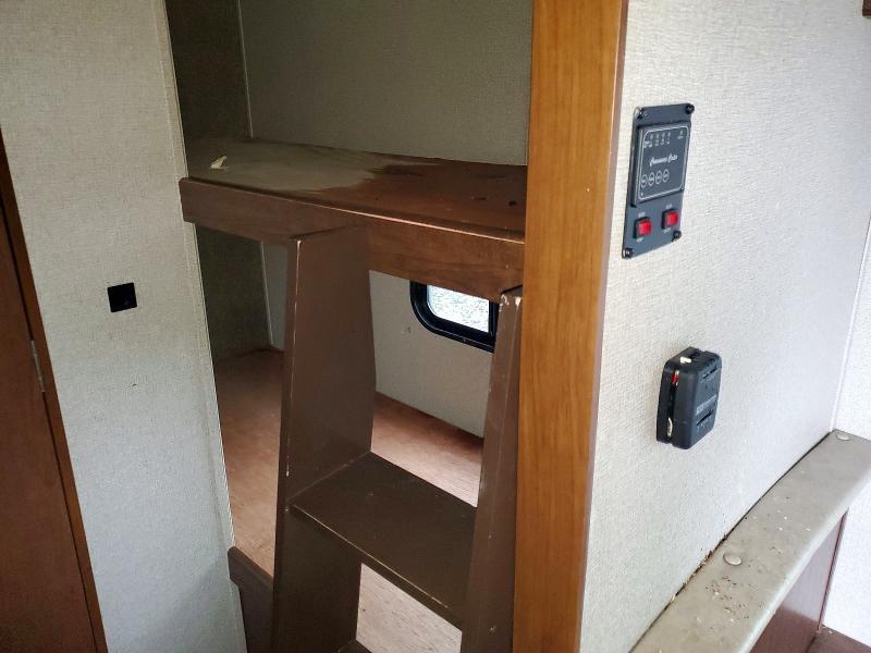 2018 Dutchmen Hideout