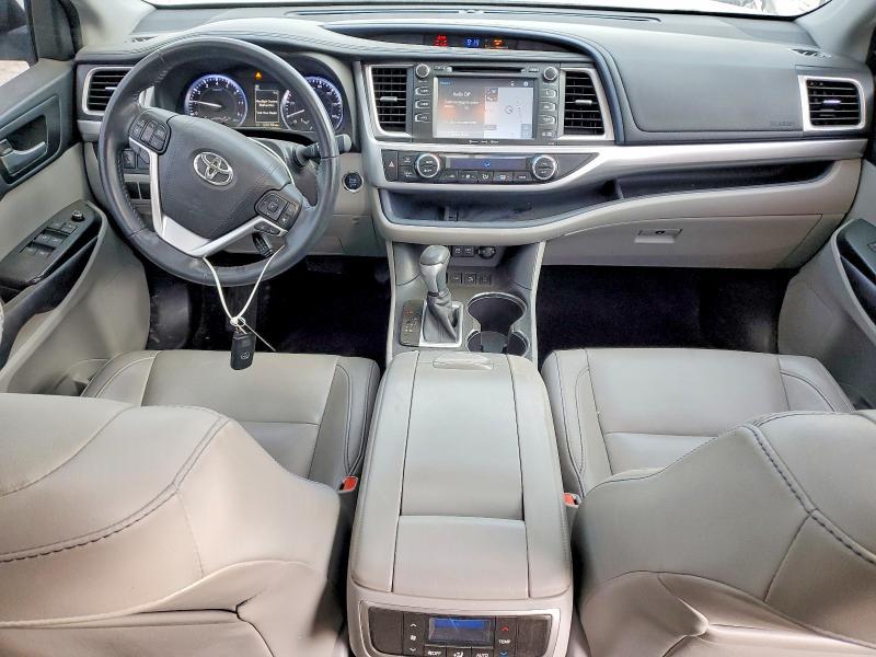 2017 Toyota Highlander xle