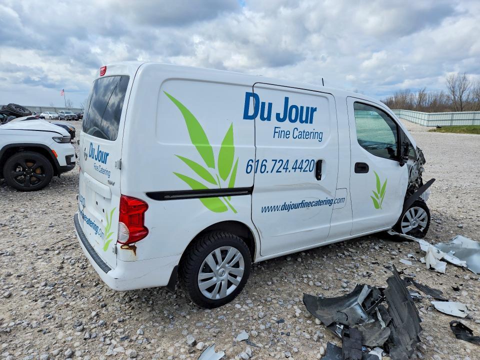 2017 Nissan NV200 SV