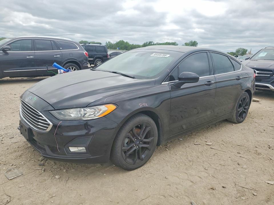 2019 Ford Fusion se