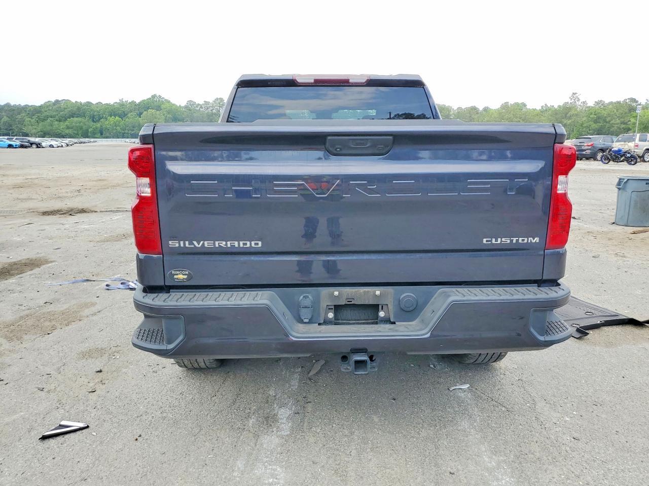 2022 Chev Silverado C1500 Custom