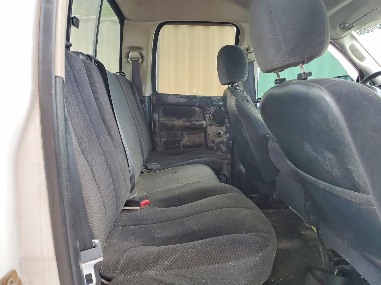 2003 Dodge RAM 1500 ST