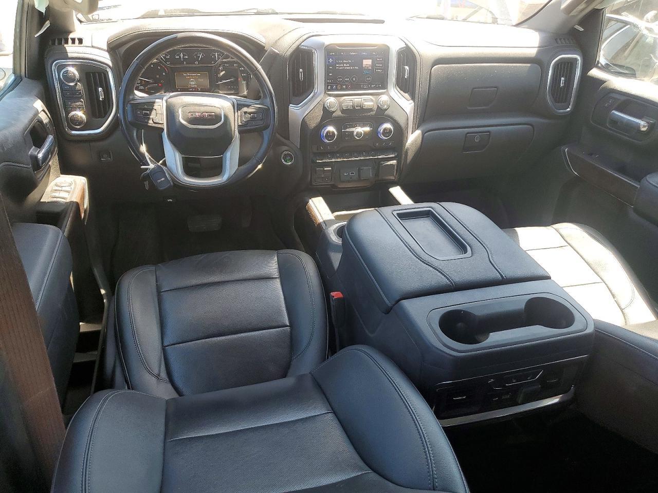 2021 GMC Sierra K1500 SLT