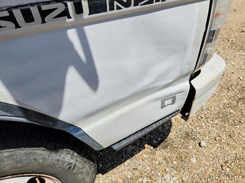 2006 Isuzu NPR Dump Truck