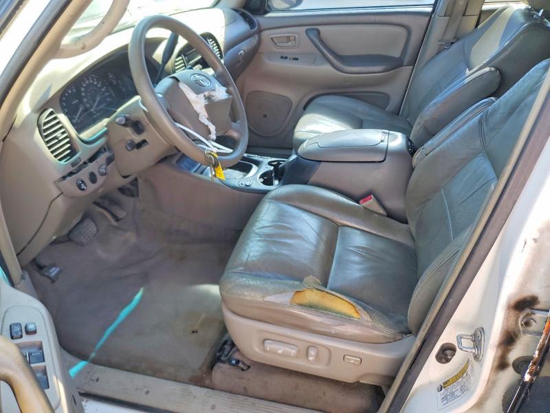 2005 Toyota Sequoia SR5