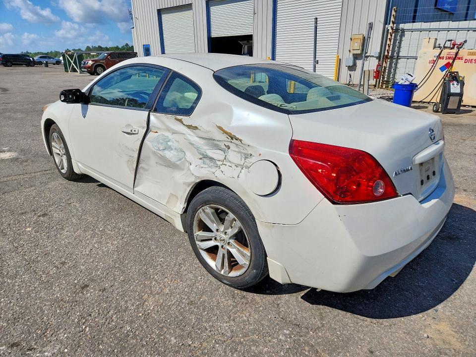 2012 Nissan Altima s