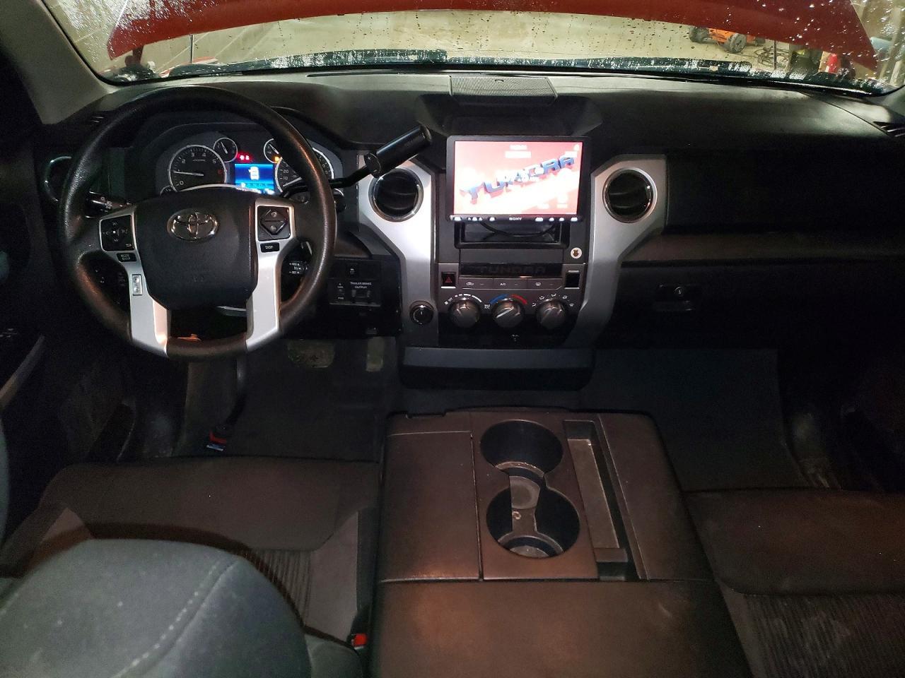 2016 Toyota Tundra SR5