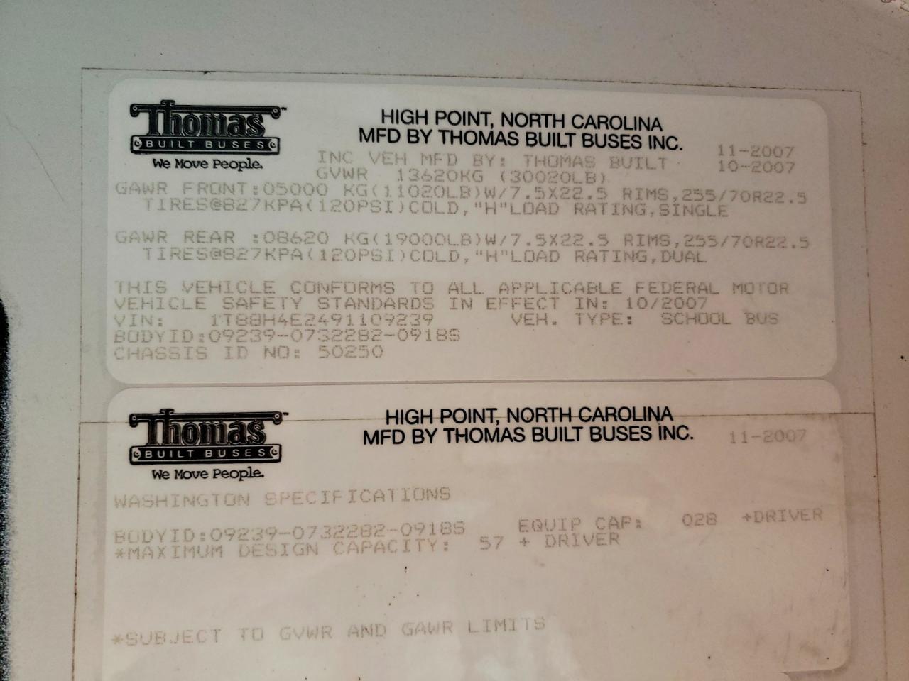 2009 Thomas School Bus-School Bus