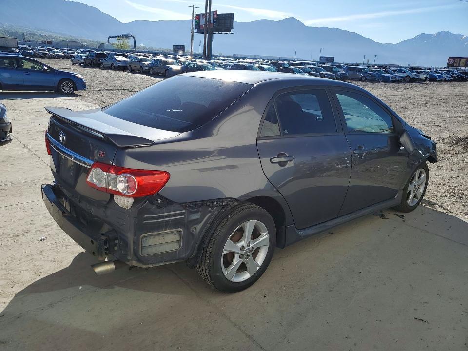 2013 Toyota Corolla s