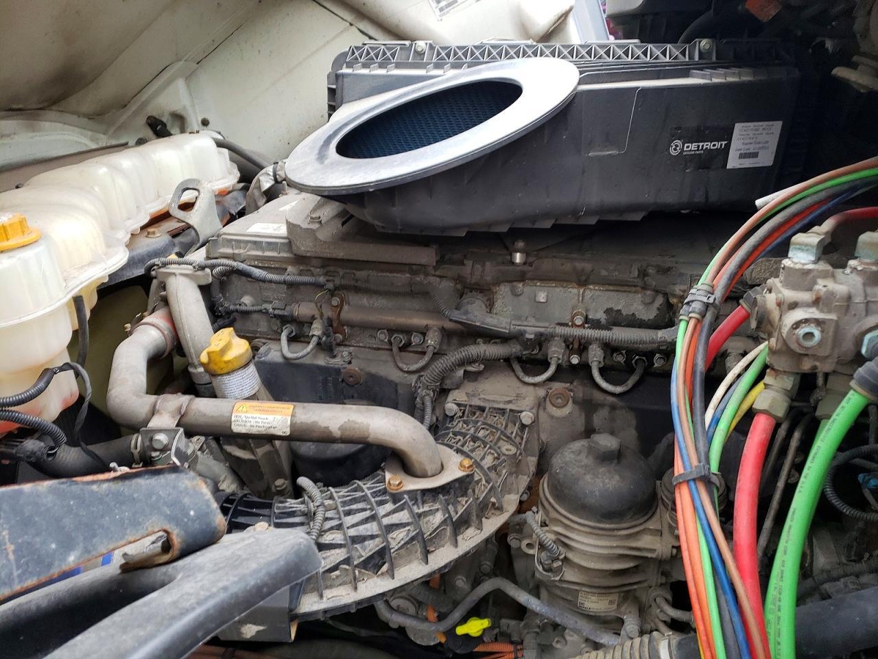 2019 Freigliner 2019 Freightliner Cascadia 126 Semi Truck