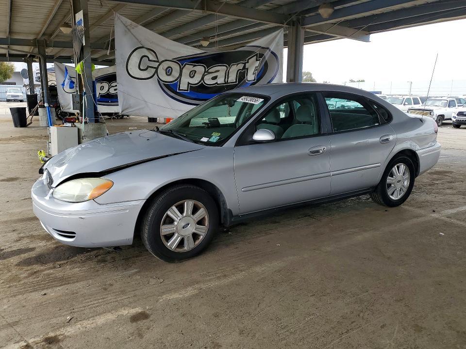 2005 Ford Taurus sel