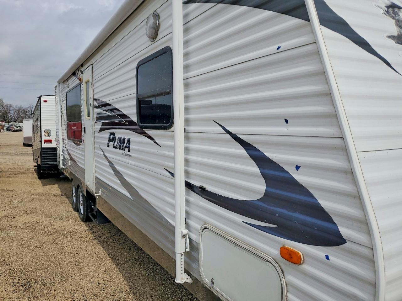 2010 Puma 2010 Forest River Puma Camper