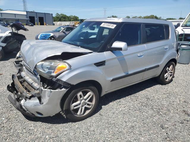 2010 KIA Soul +