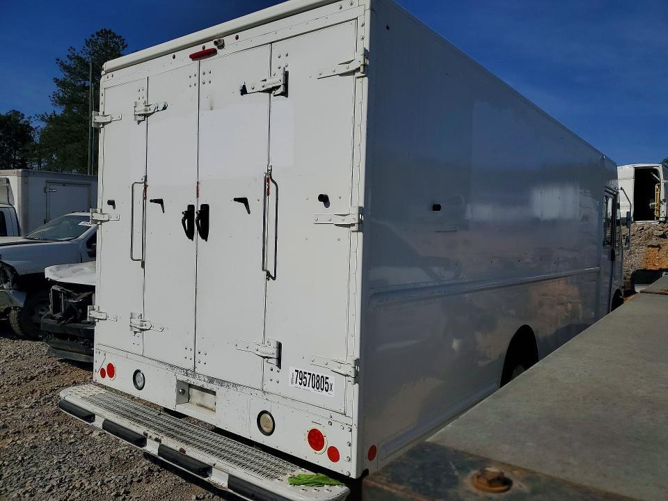 2013 Ford F59 Delivery Truck