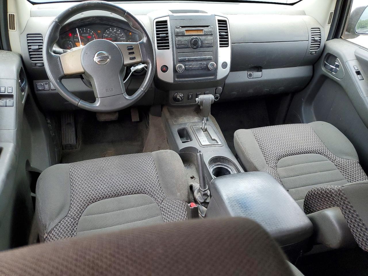 2012 Nissan Frontier SV V6