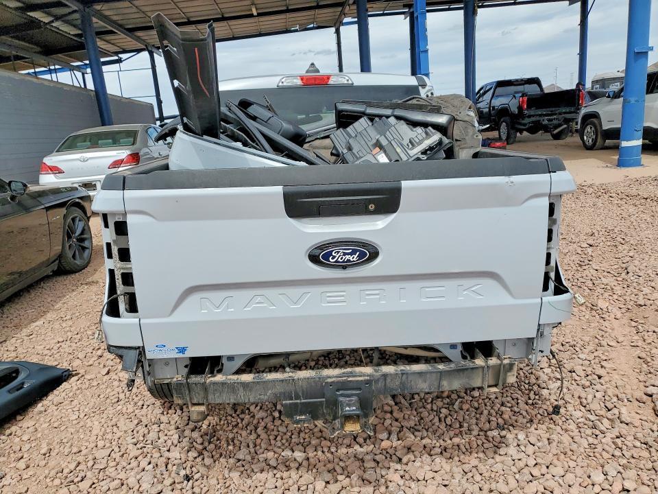 2025 Ford Maverick XL