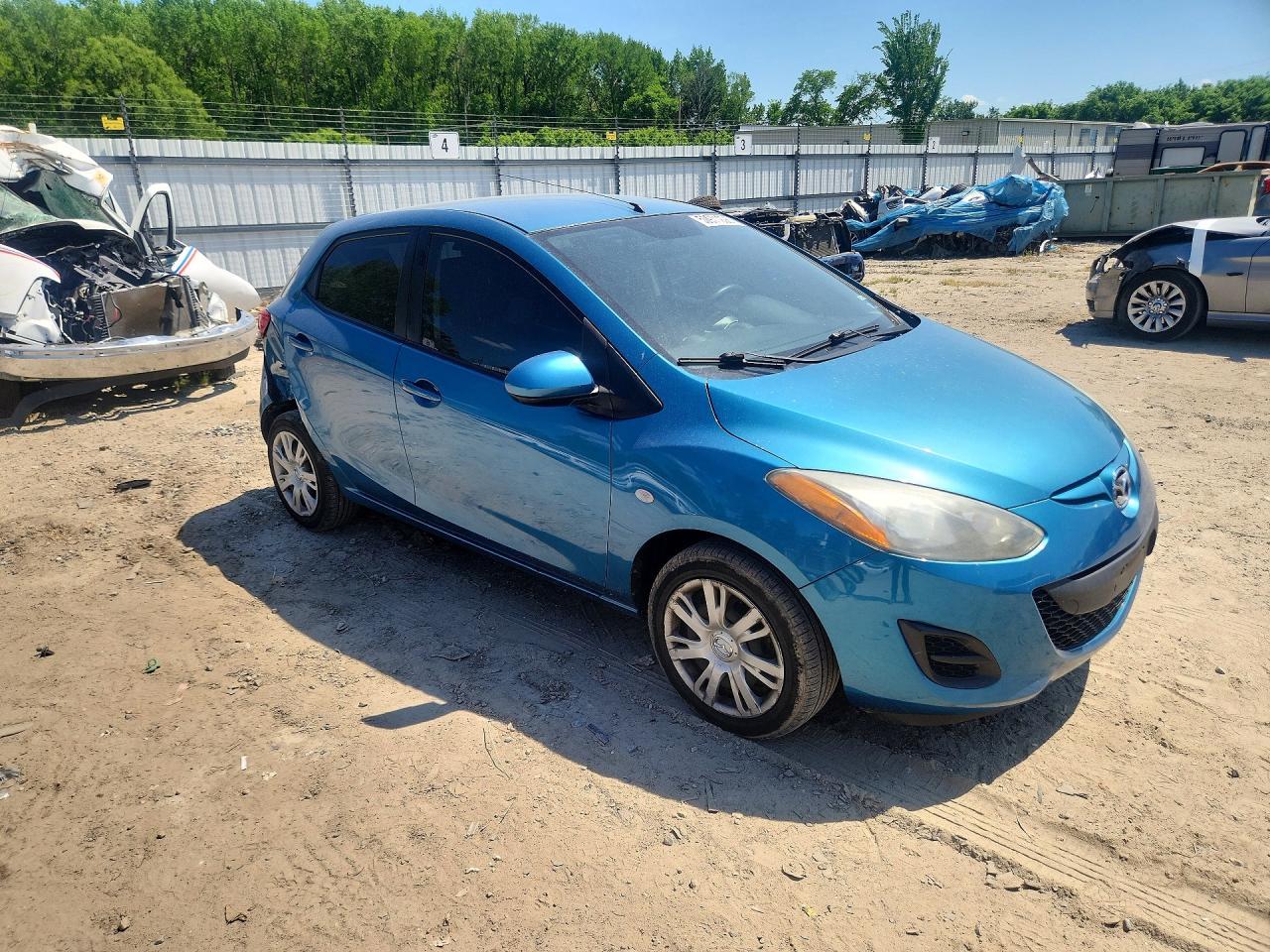 2012 Mazda 2