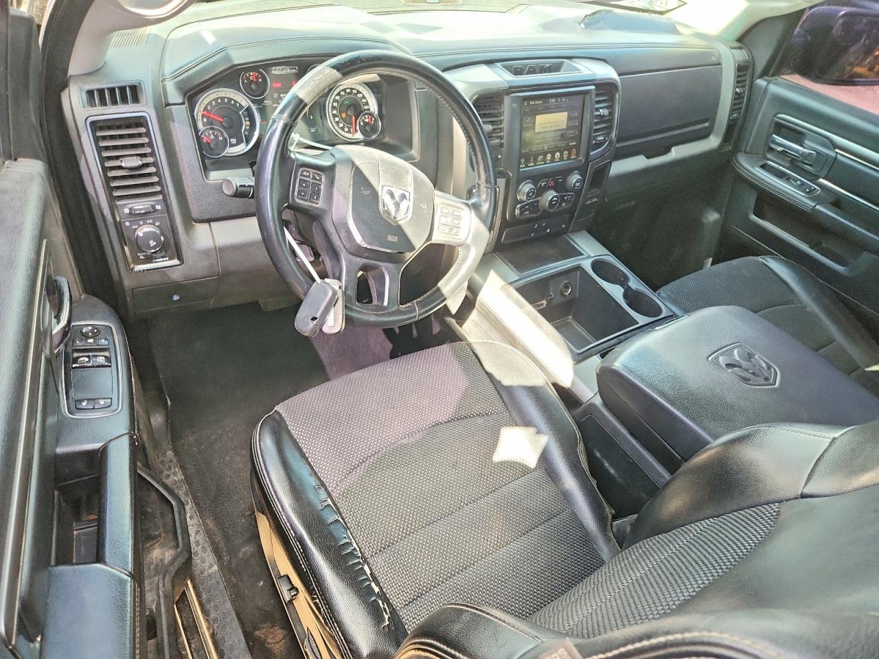 2014 Dodge RAM 1500 Sport