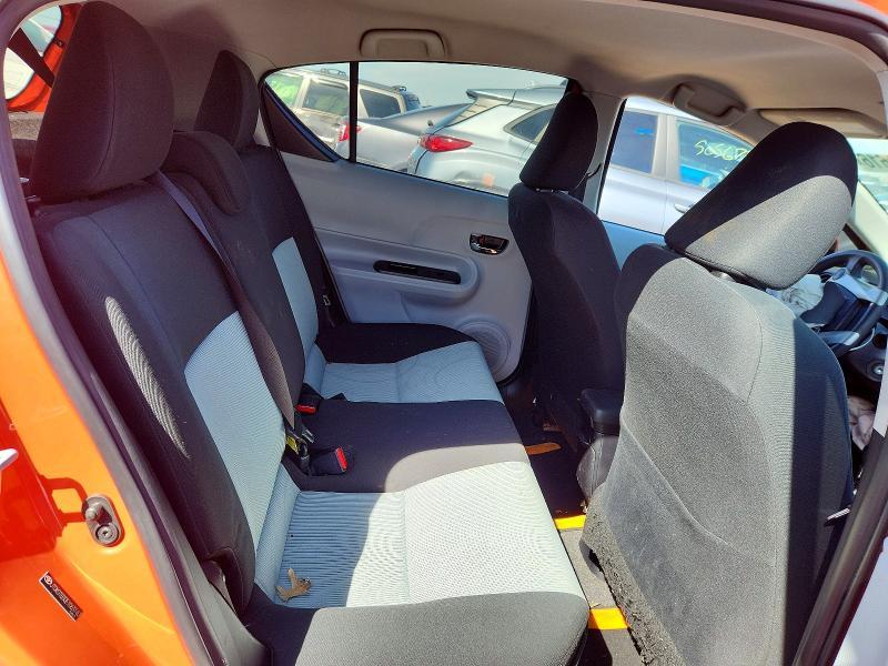 2014 Toyota Prius c two