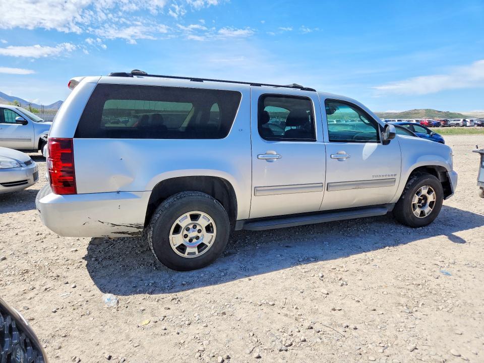 2014 Chevrolet Suburban K1500 lt