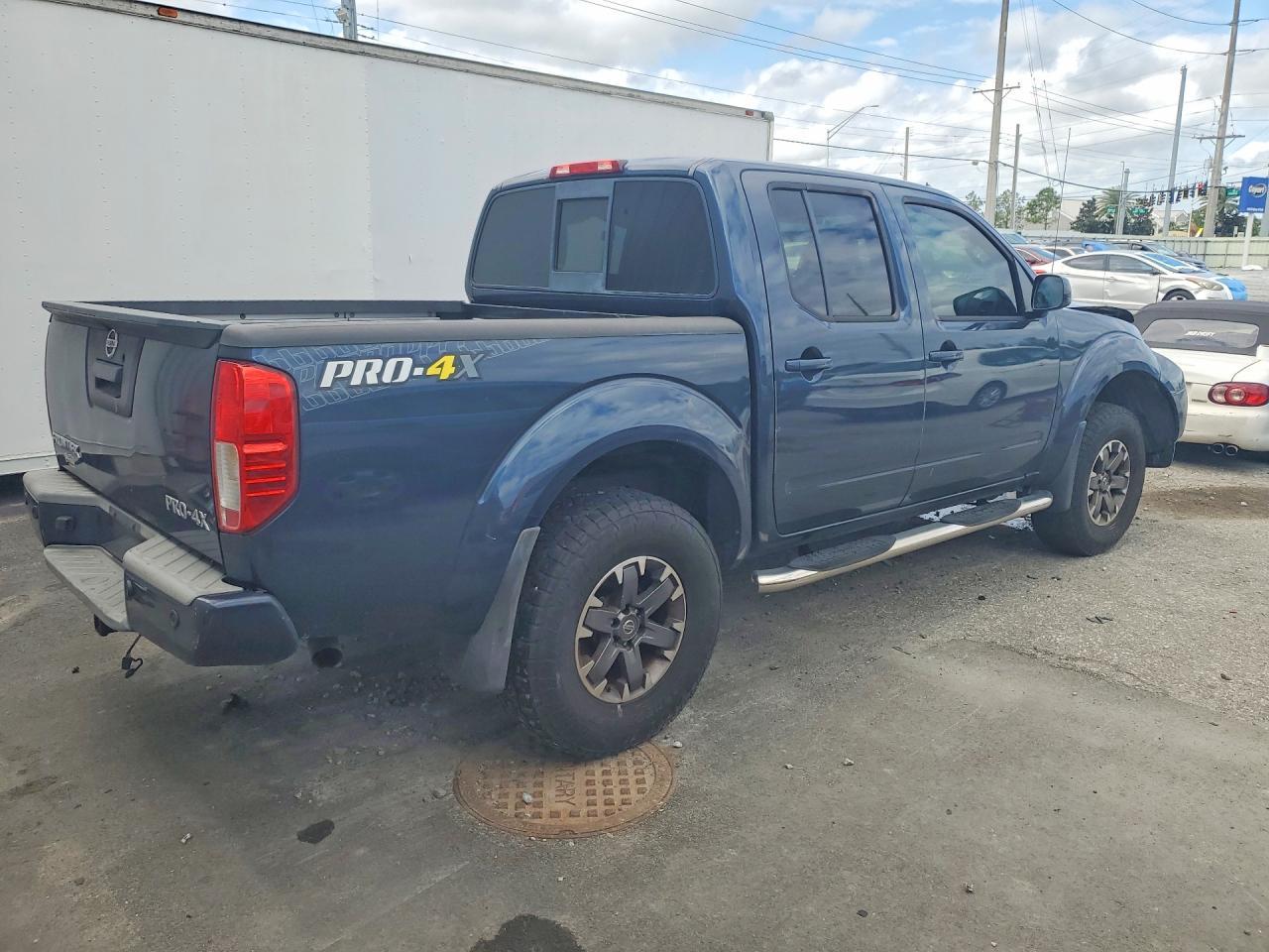 2015 Nissan Frontier PRO-4X