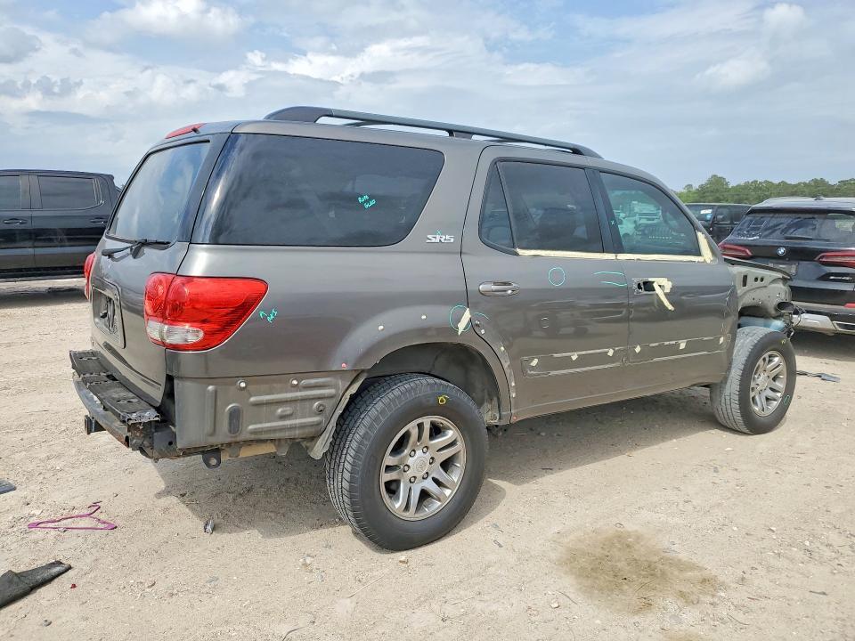 2005 Toyota Sequoia SR5