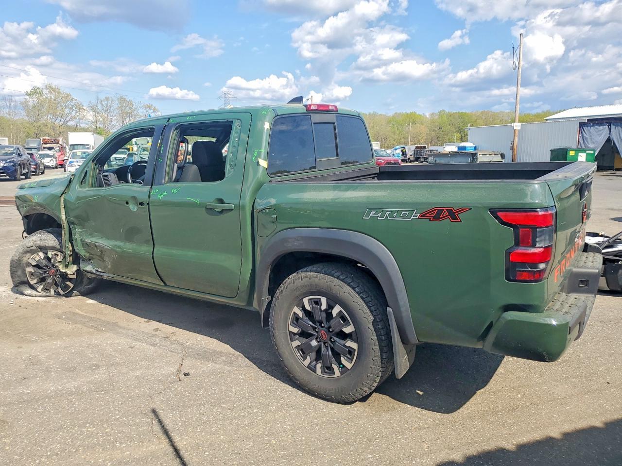 2022 Nissan Frontier PRO-4X