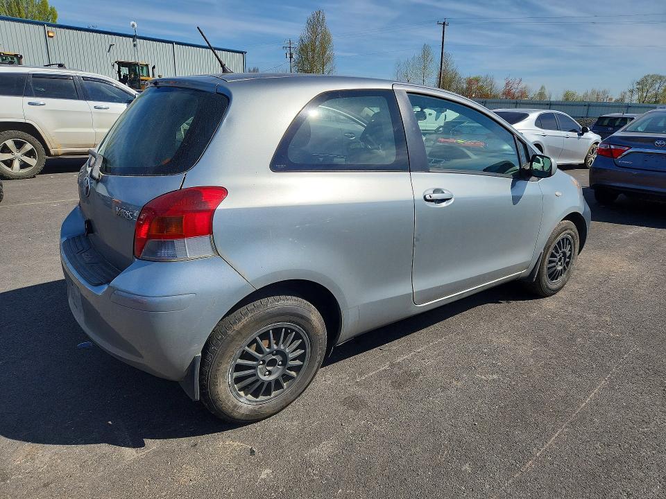 2011 Toyota Yaris Base
