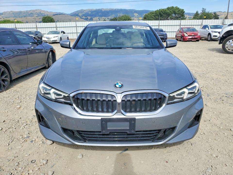 2023 BMW 330i