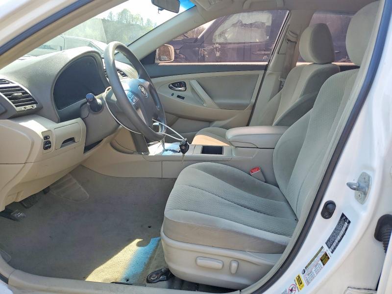 2009 Toyota Camry le