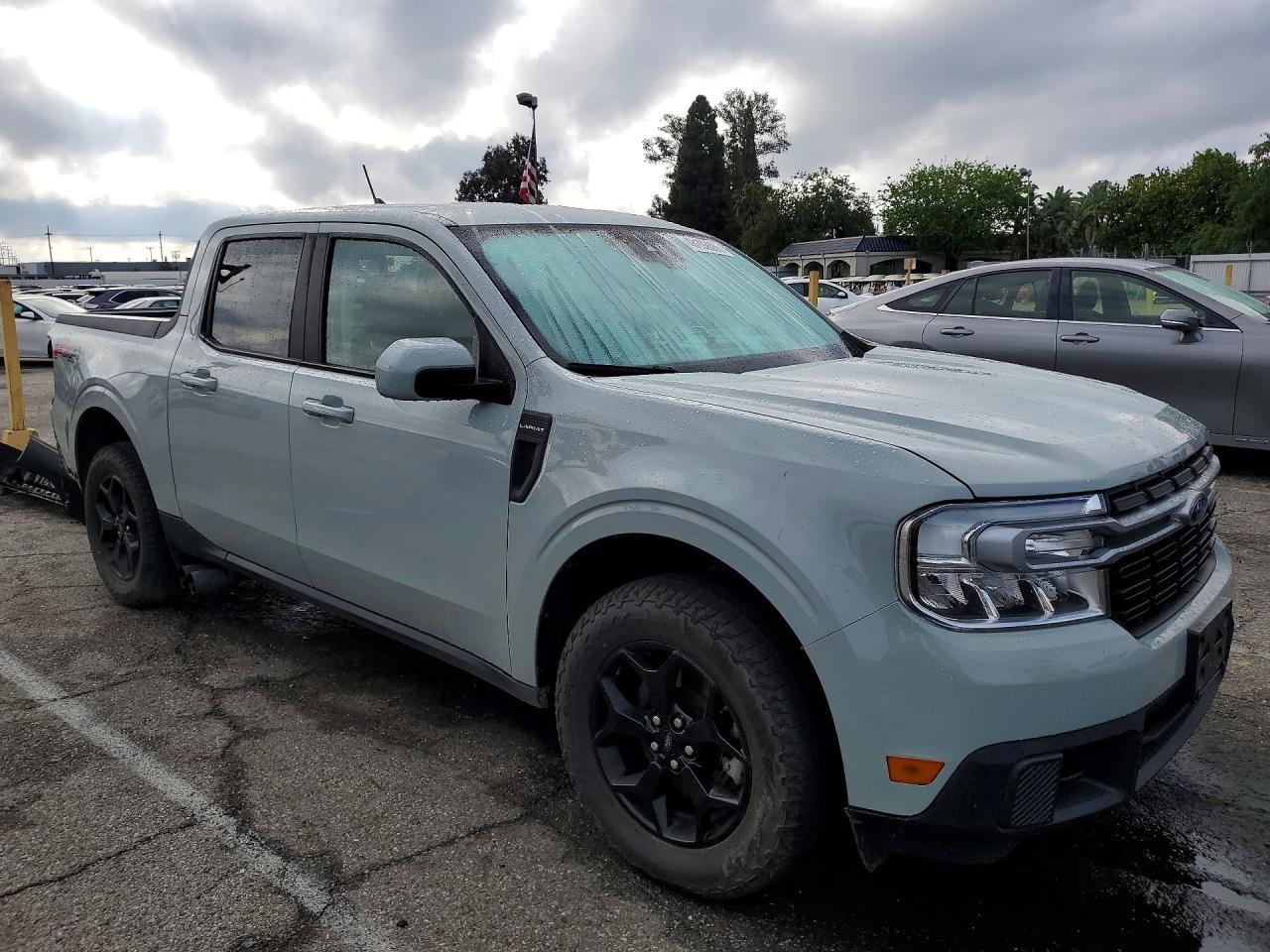 2022 Ford Maverick XL