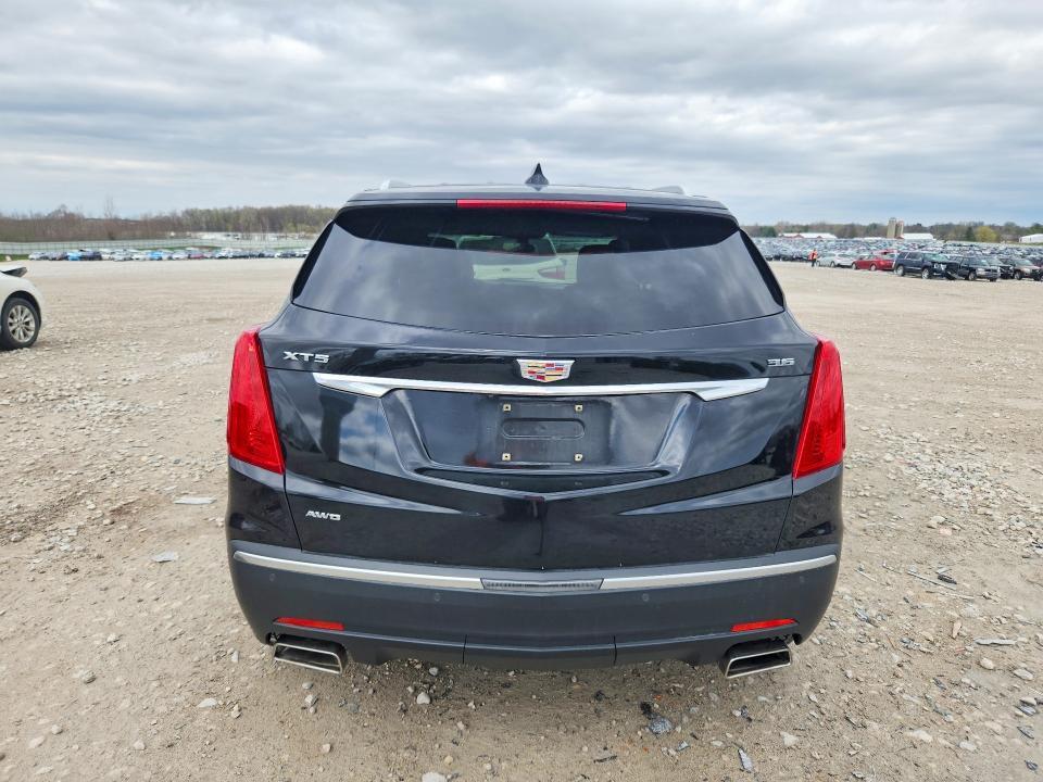2018 Cadillac XT5
