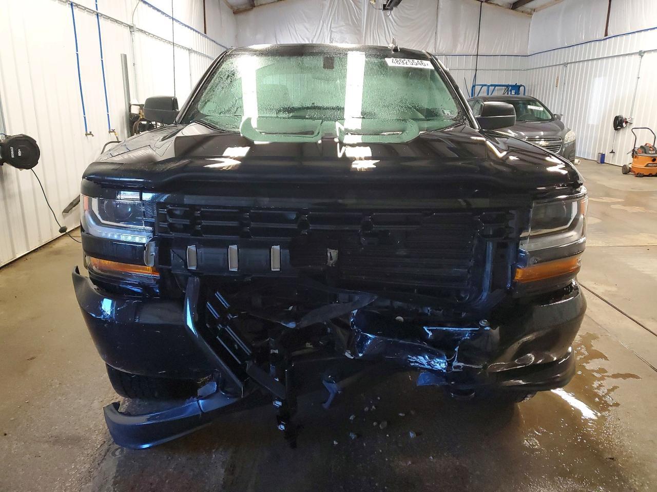 2018 Chevrolet Silverado K1500 Custom