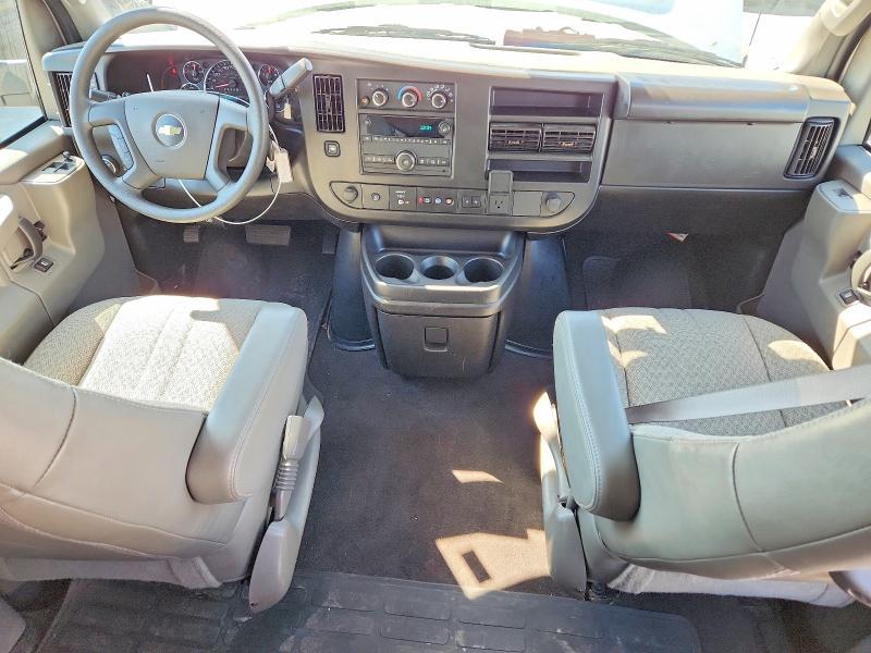 2023 Chevrolet Express G3500 LT