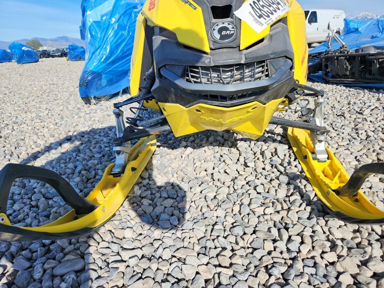 2015 Skidoo 800CC