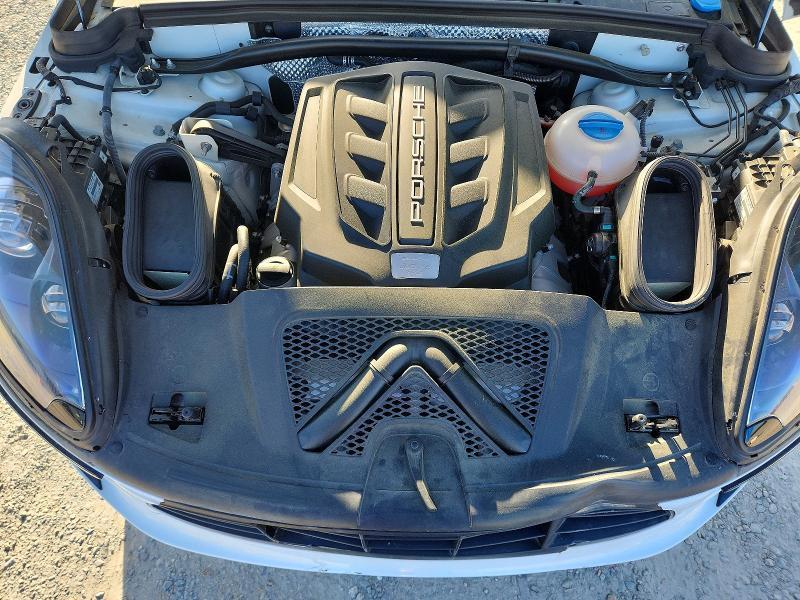 2018 Porsche Macan gts