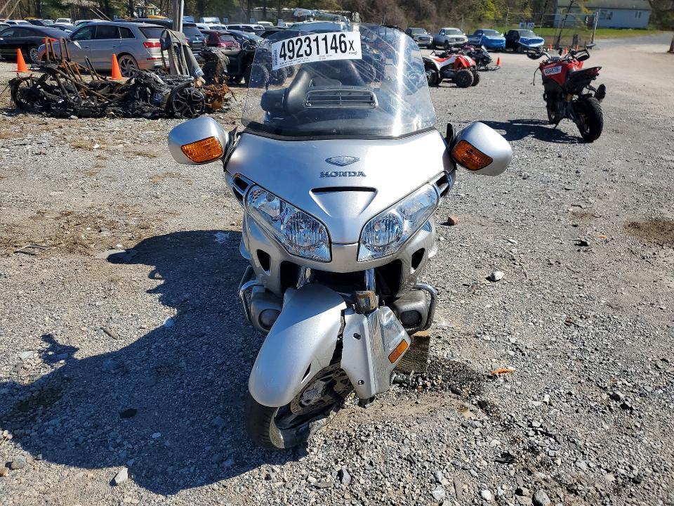2005 Honda GL1800