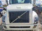 2017 Volv O VNL Semi Truck