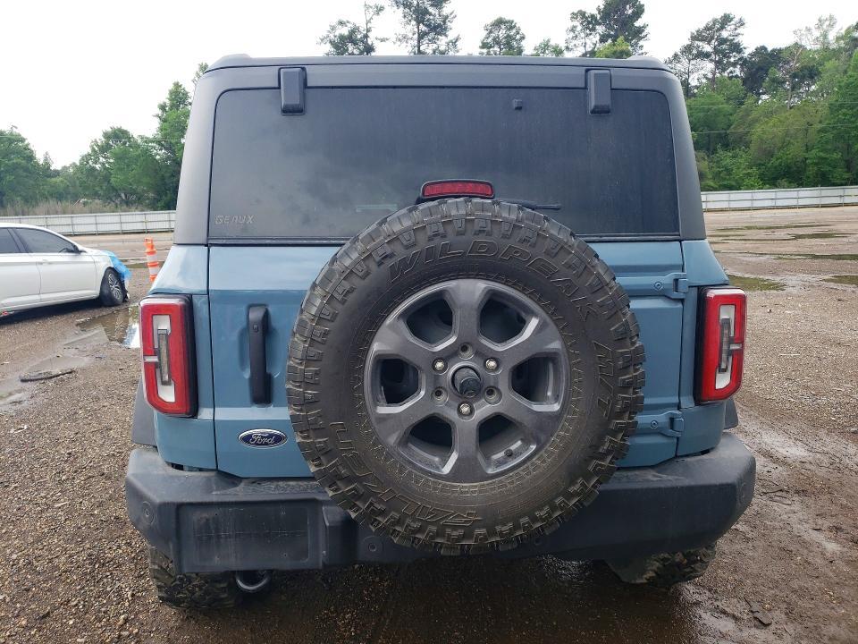 2023 Ford Bronco Base