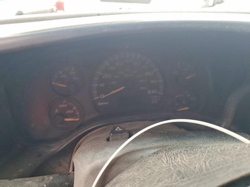 2004 GMC Savana Cutaway G3500