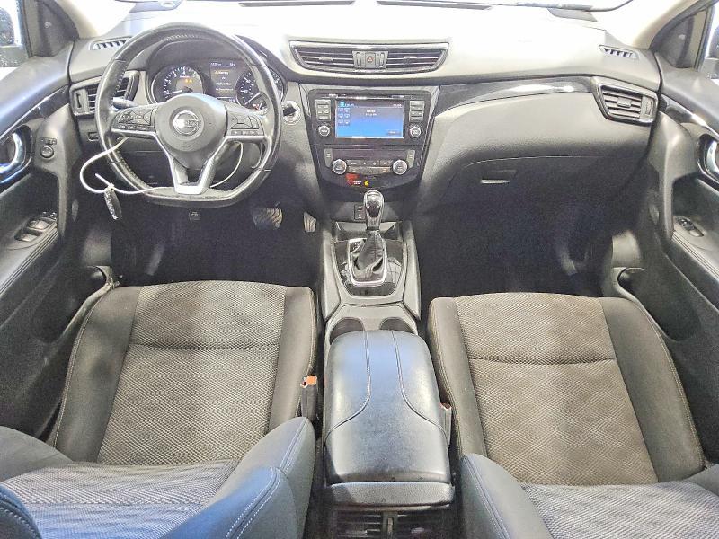 2018 Nissan Rogue Sport sv