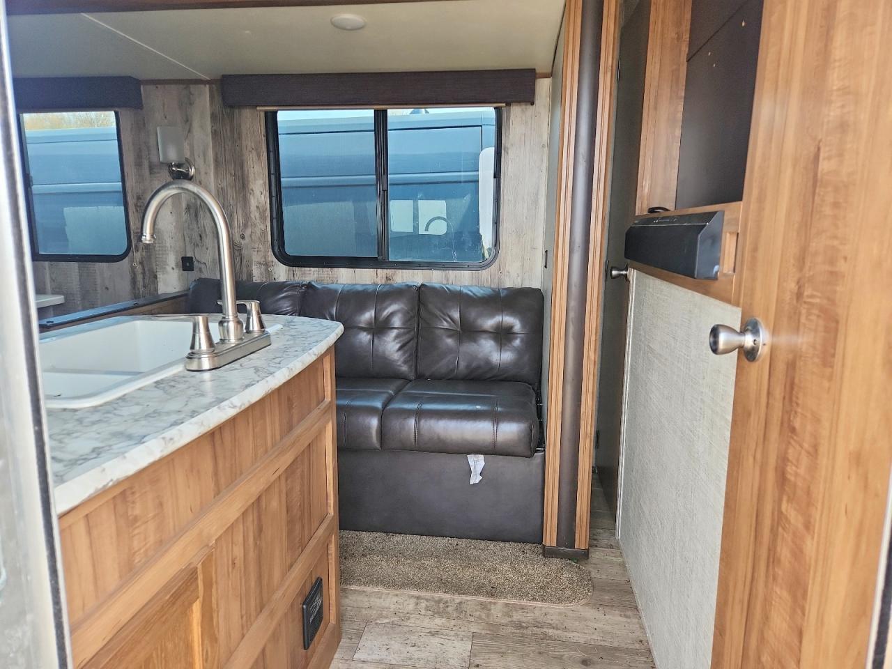2020 Gulf Stream Ameri-LITE Camper